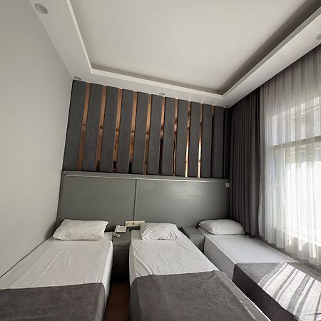 Crowned Plus Hotel Istanbul Eksteriør bilde