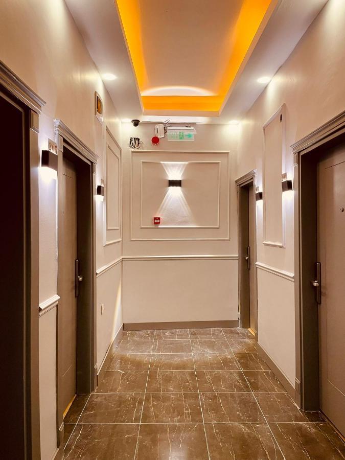 Crowned Plus Hotel Istanbul Eksteriør bilde