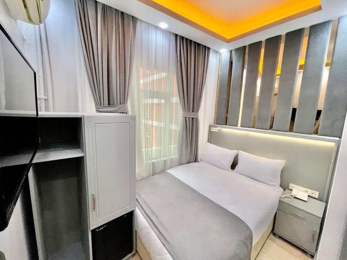 Crowned Plus Hotel Istanbul Eksteriør bilde