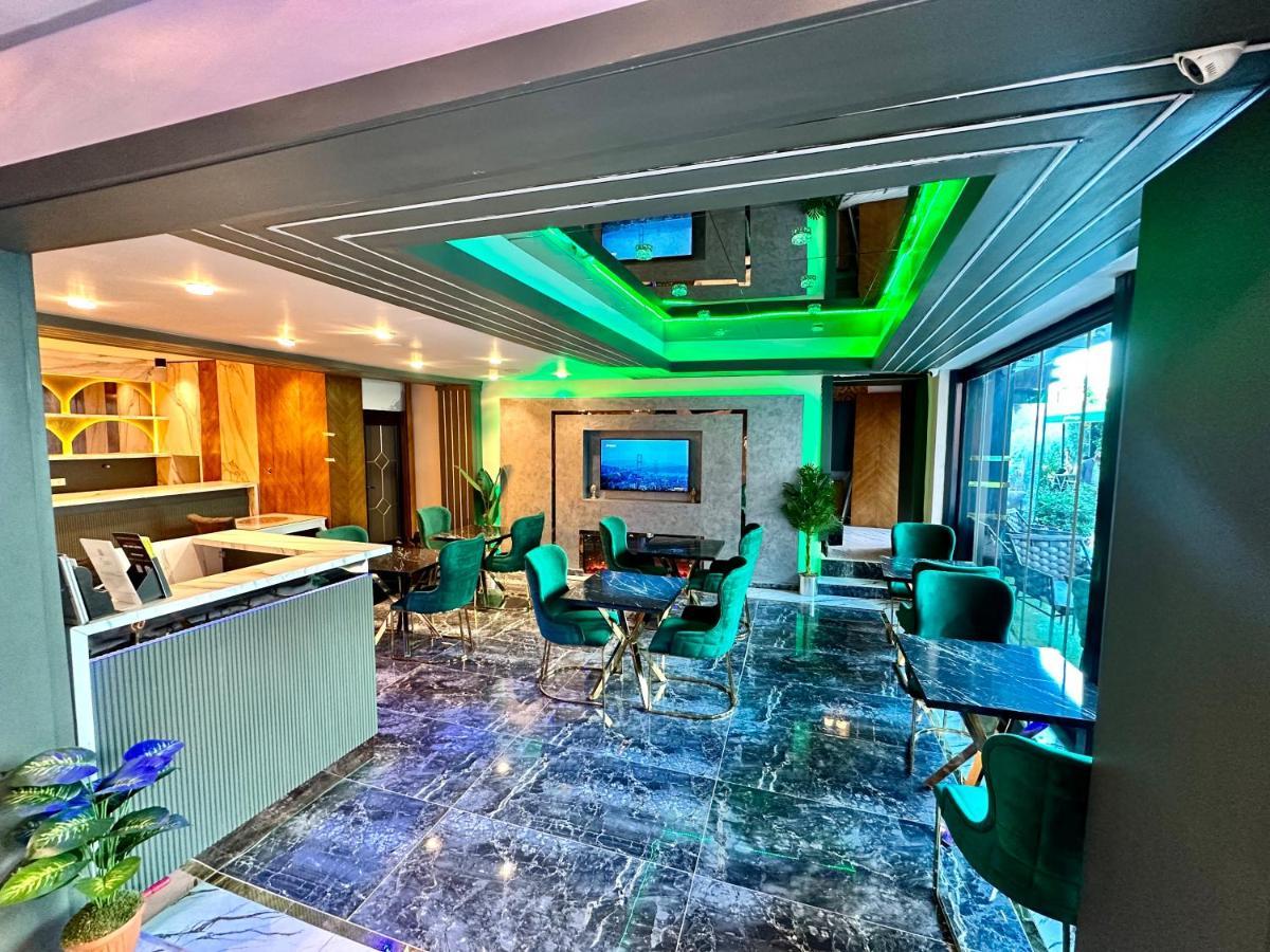 Crowned Plus Hotel Istanbul Eksteriør bilde